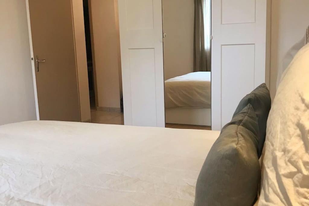 Appartement A 2 Pas Du Mont St-Michel ปงตอร์ซง ภายนอก รูปภาพ